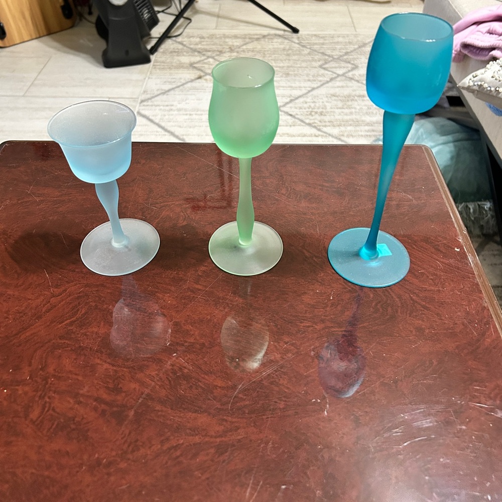 Partylite NEW set of Three Frosted Glasses in Blue and Green